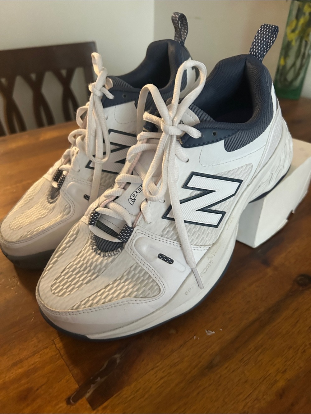 New Balance #WC1007WT  White & Blue Tennis Athletic Sneakers: 8